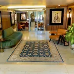 Muze Hotel Dusseldorf - Handwritten Collection