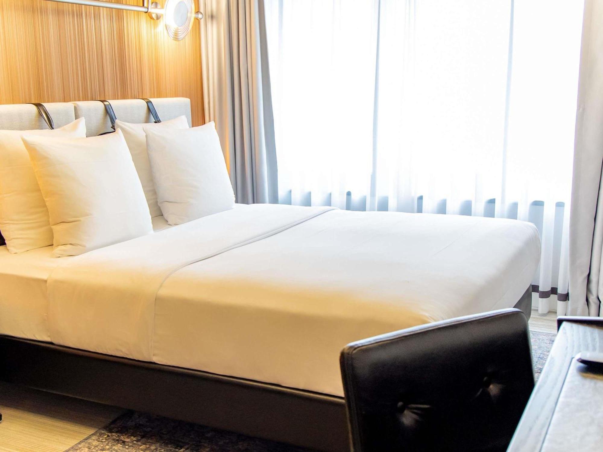 Muze - Handwritten Collection Hotel