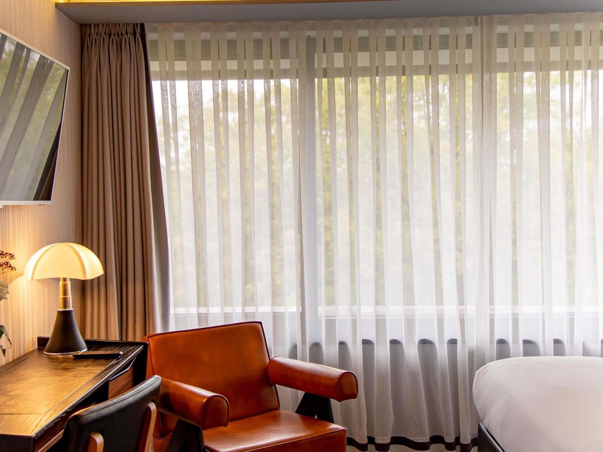 Muze - Handwritten Collection Hotel