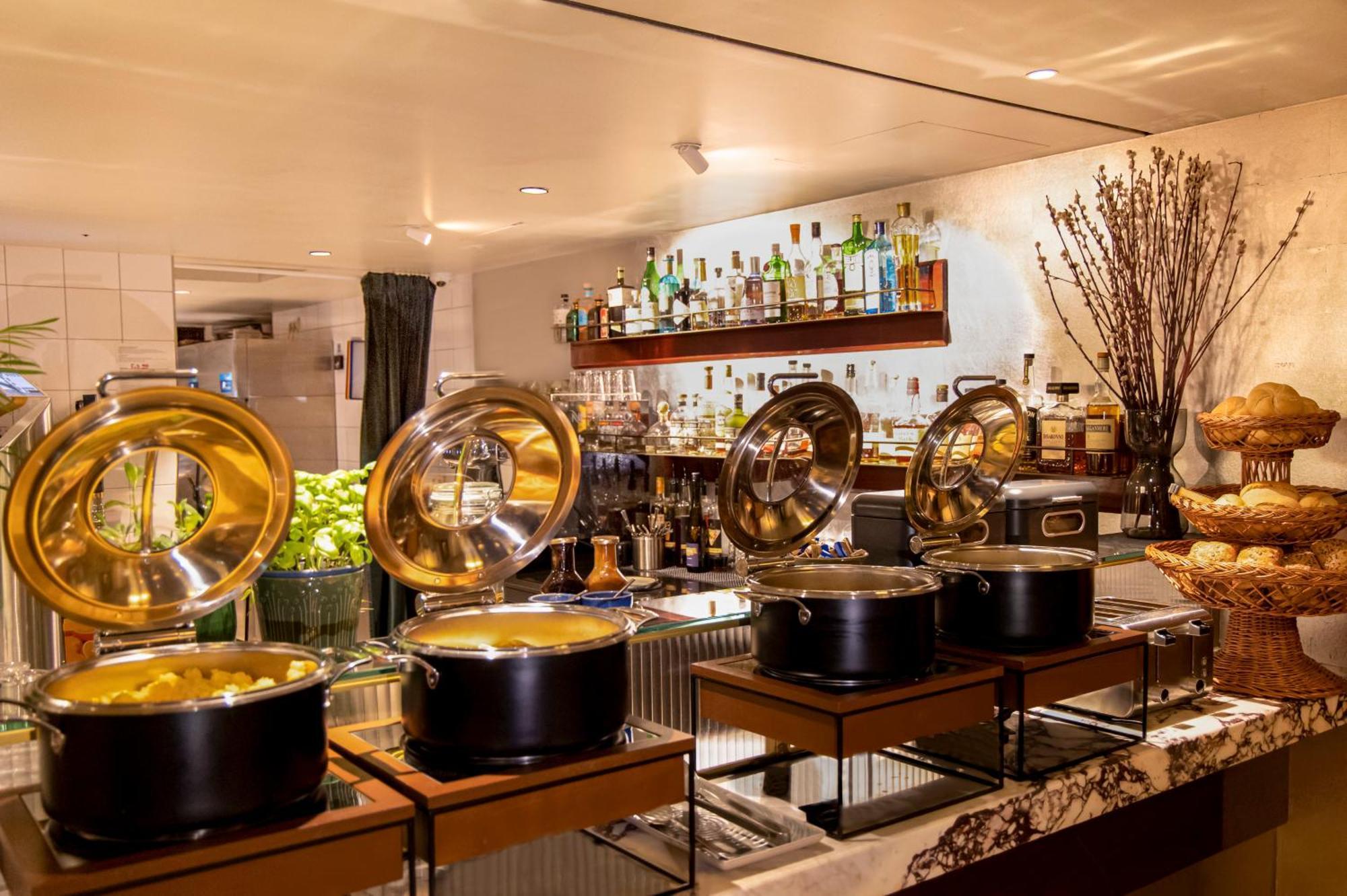 Muze - Handwritten Collection 4* Dusseldorf