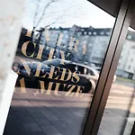 Muze - Handwritten Collection 4* Dusseldorf