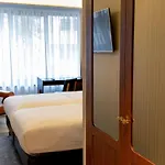 Muze Hotel Dusseldorf - Handwritten Collection