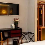 Hotel Muze - Handwritten Collection 4*