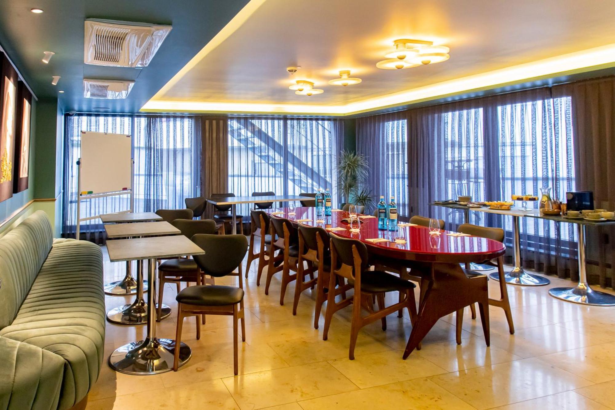 Muze 4* Düsseldorf