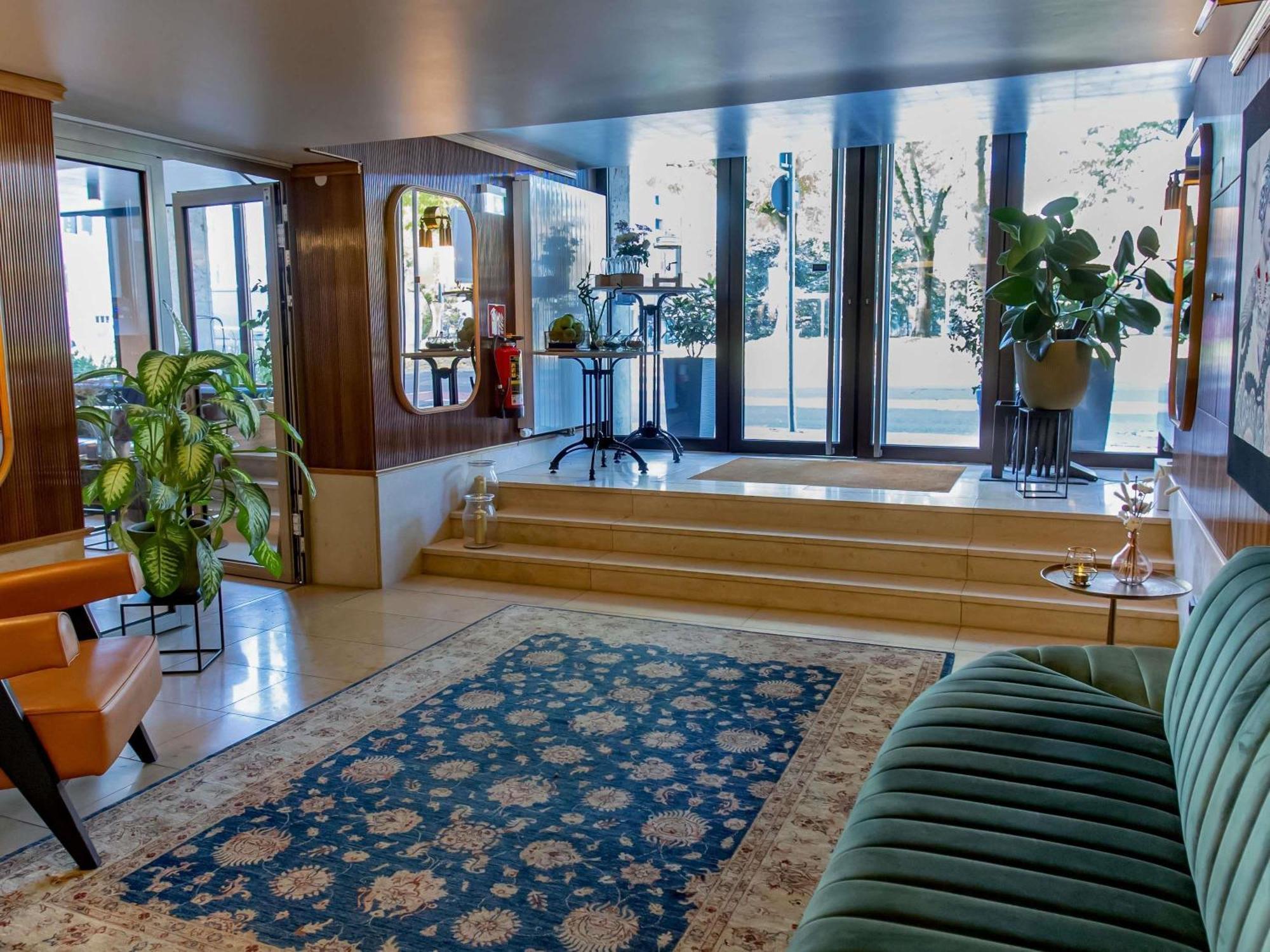 Muze - Handwritten Collection 4* Düsseldorf